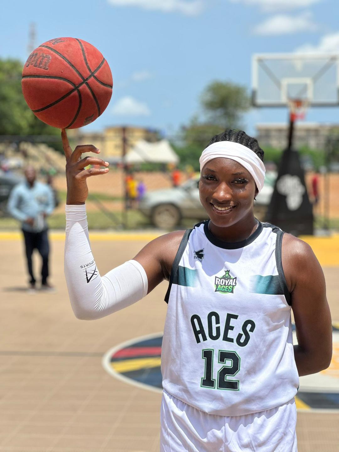 Royal Aces Basketball Away image